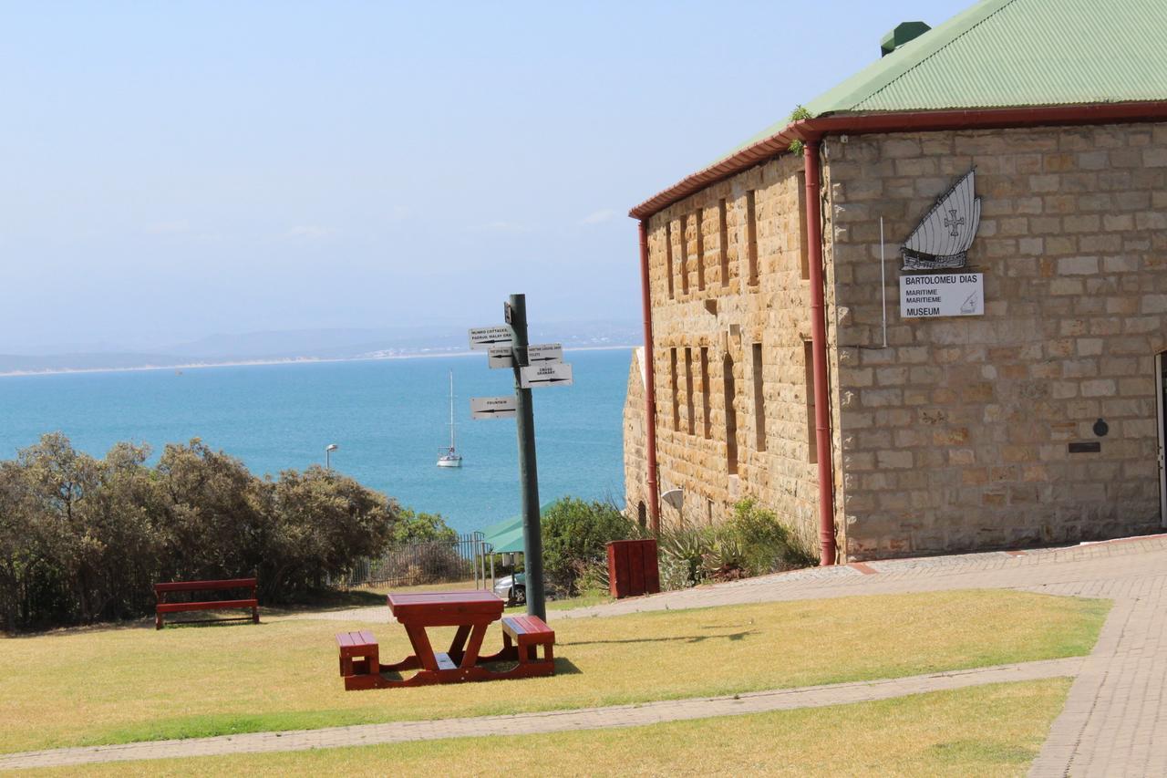 Seafront Apartment In Mossel Bay Exterior foto